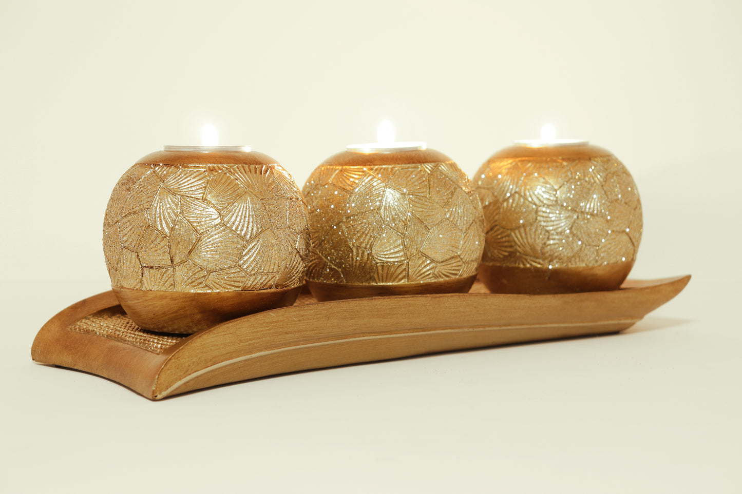 Polyresin 3 Piece Candle/Tealight Holders with Tray
