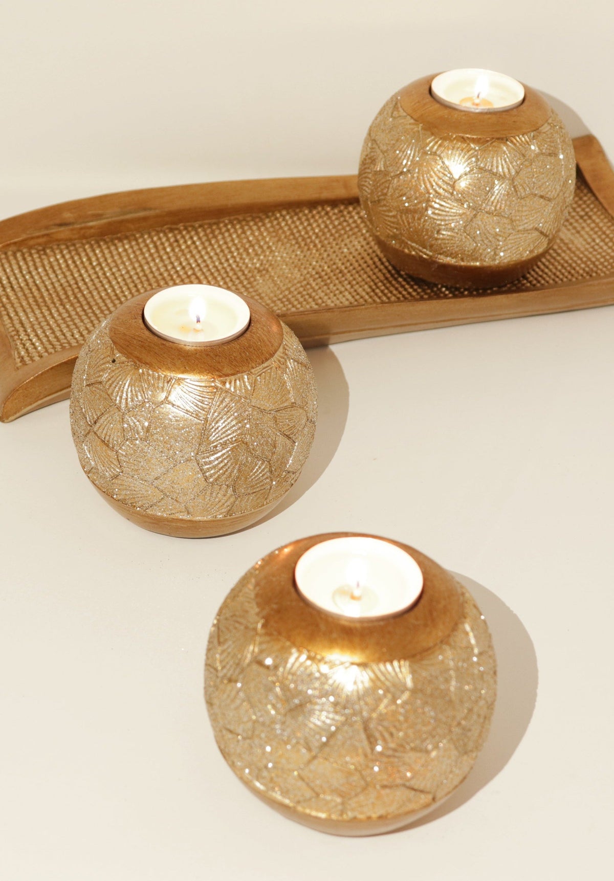 "Lieve" Polyresin 3 Piece Candle/Tealight Holders with Tray