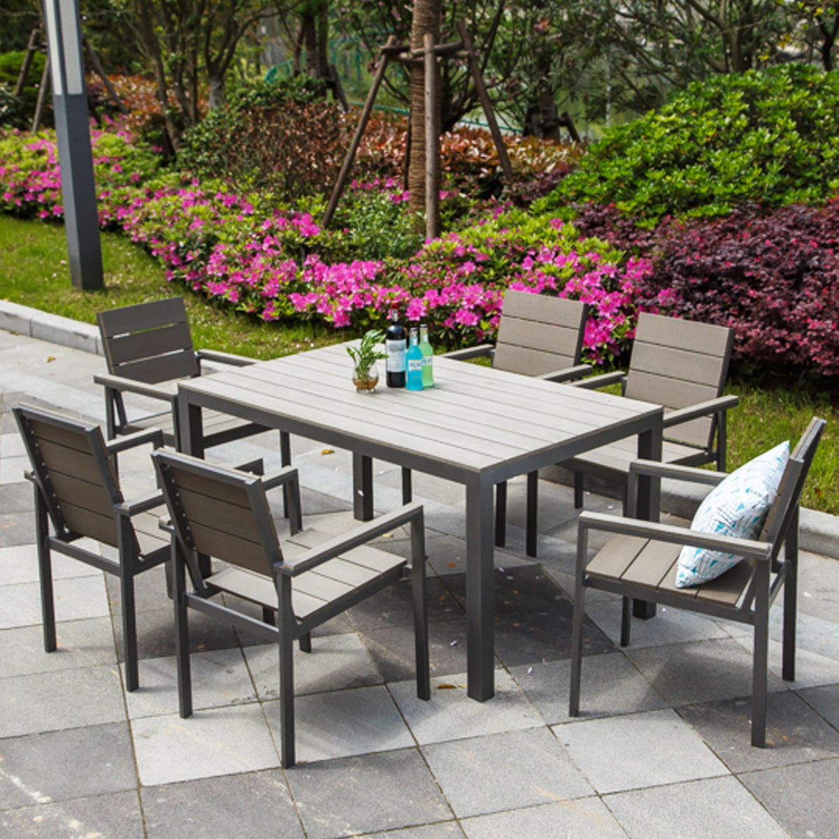 Magari Corte I Outdoor Dining Set, 7 Pieces